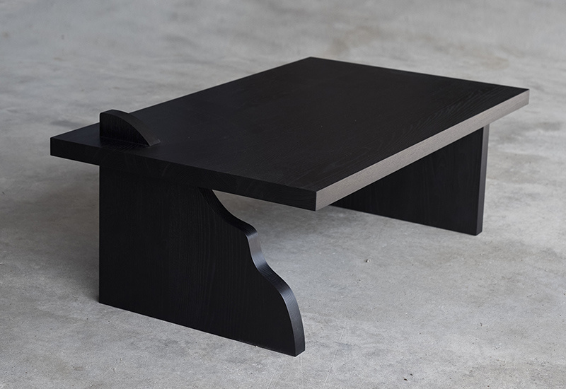 Axel Wannberg Wood Table Thorn in the group Furniture / All furniture at Layered (FWTHOASH120)