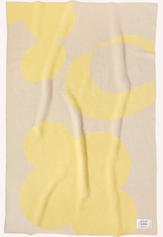 Anemone  Wool Blanket Lemon in the group Blankets at Layered (BLWANELE)