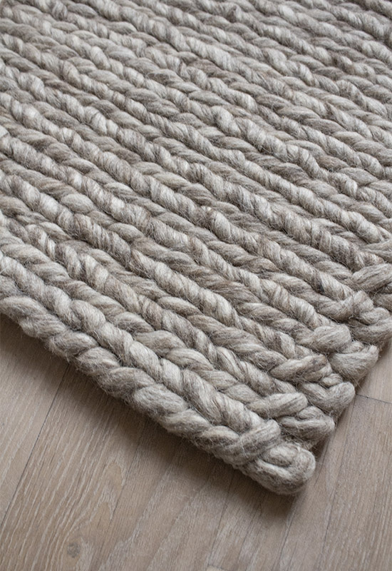 Chunky knit deals rugs