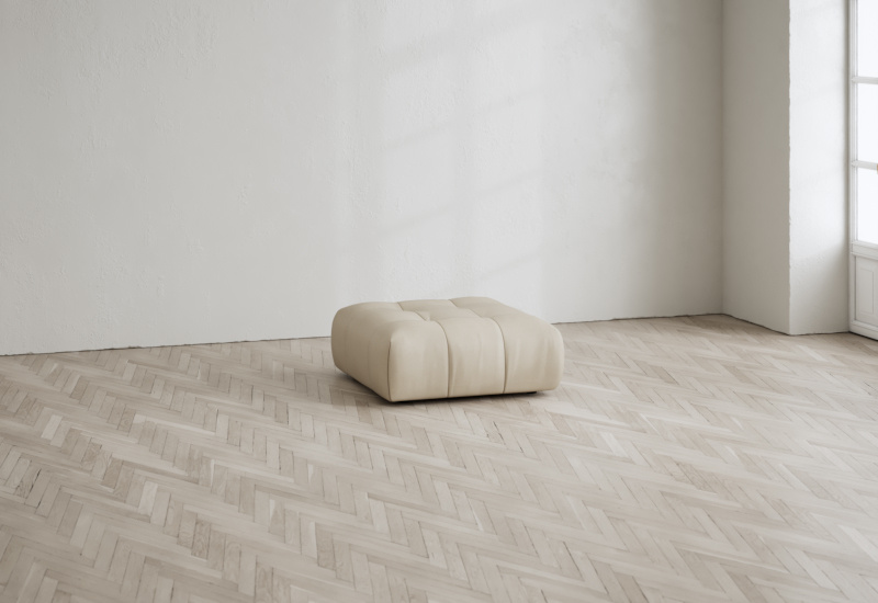 Cecco Ottoman in the group Furniture / All furniture at Layered (FVCECM4)